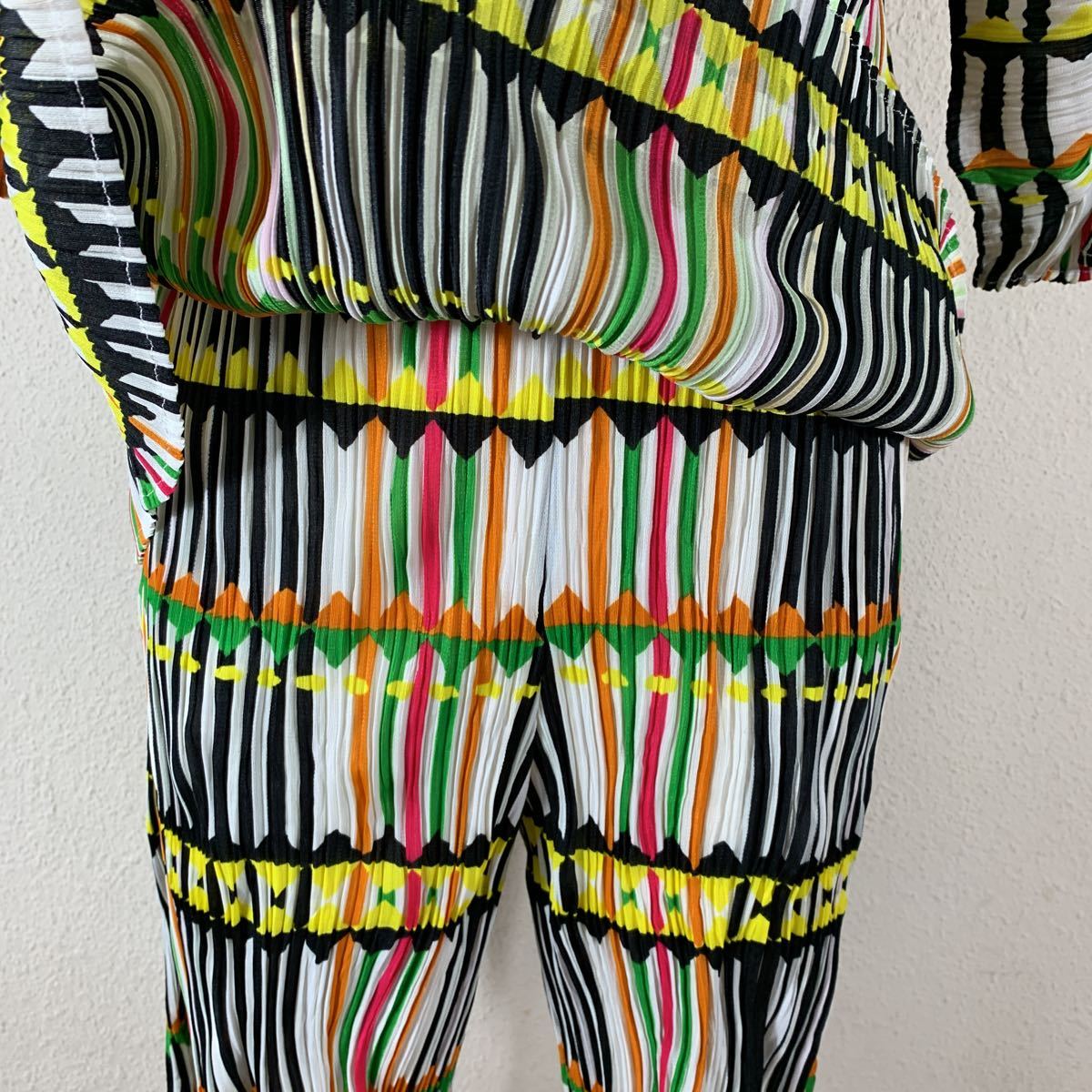 PLEATS PLEASE ☆プリーツ プリーズ マルチカラー パンツ ボトムス