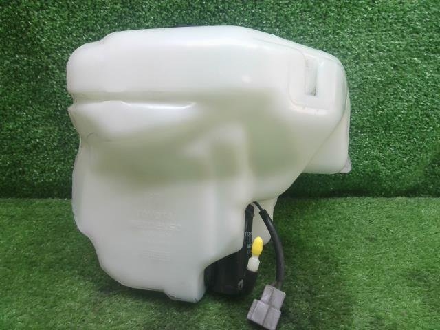 トヨタ チェイサー SX80 80系 ウォッシャータンク タンク モーター1ケ付 中古