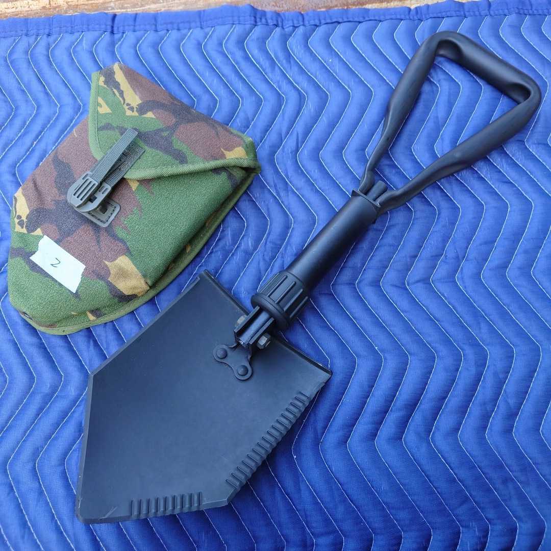 米軍放出品】折り畳みショベル エントレンチングツール E-TOOL 実物