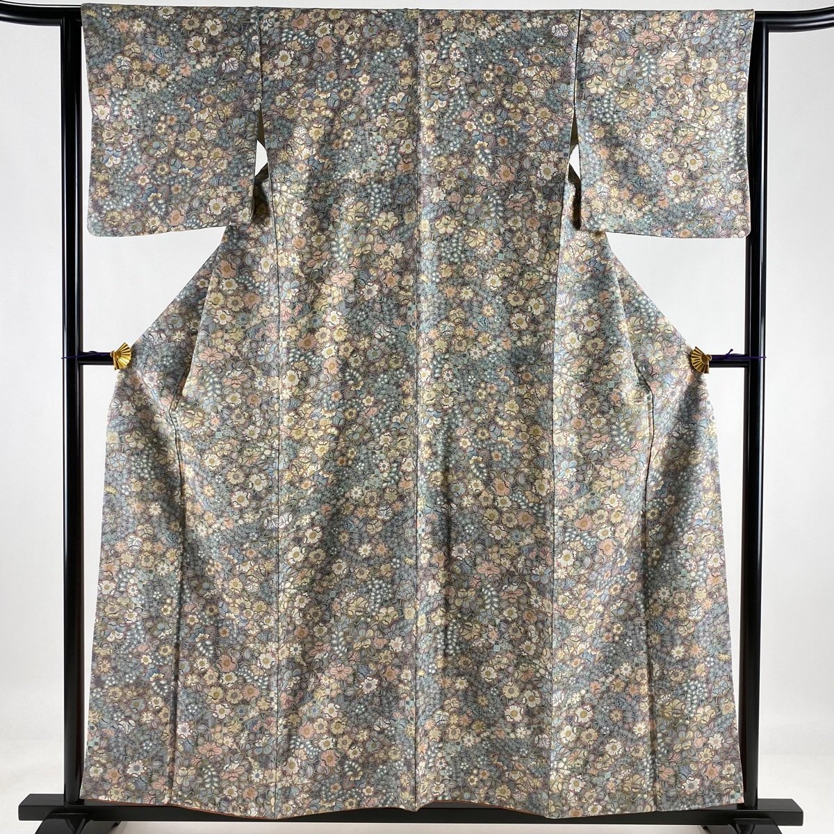 低価，新作登場 競ナビ 小紋 秀品 草花 銀通し 金彩 青灰色 袷 156.5cm 62cm S 正絹(仕立て上がり)｜売買されたオークション情報、yahooの商品情報をアーカイブ公開 - オークファン 仕立て上がり