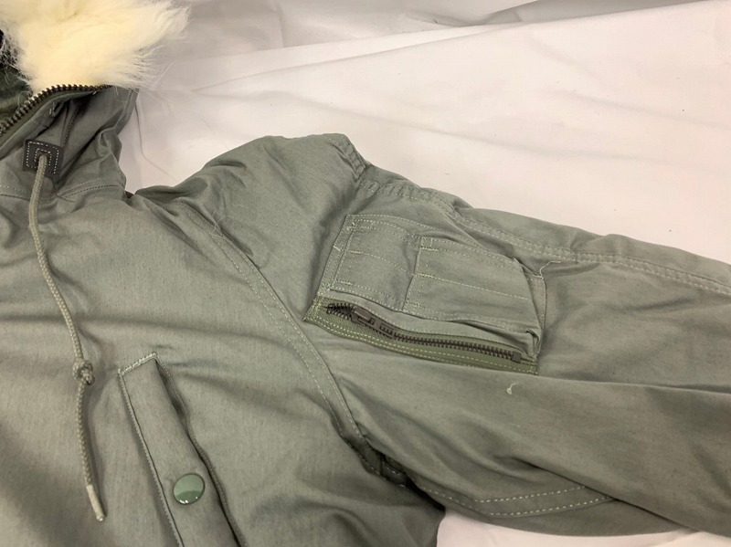 【米軍放出品】未使用品 フライトジャケットパーカー N-3B Sサイズ 極寒冷地用 防寒着 ファー アウトドア キャンプ (100)☆AJ7LK-3