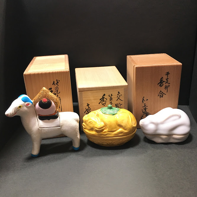 W99 香合 『伏見人形』『六代目 丹喜 作』 共箱 茶道具 【公式通販】