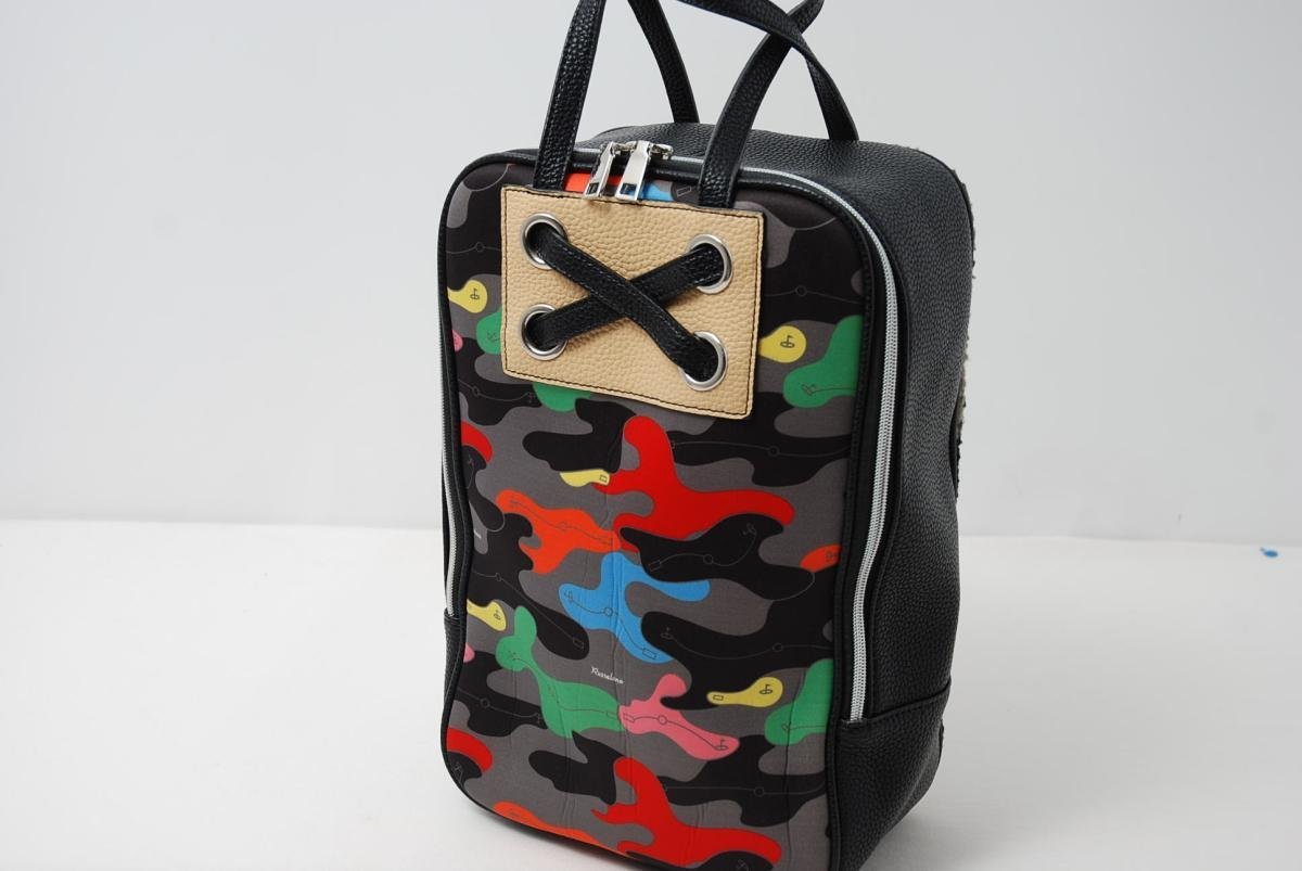 新品，大得価 coco ラッセルノ RUSSELUNO シューズケース カモフラ柄 ブラック 69876(シューズケース)｜売買されたオークション情報、yahooの商品情報をアーカイブ公開 - オークファン シューズケース