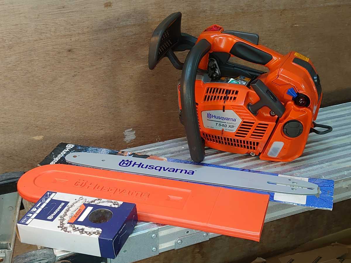 プロ用機種 ハスクバーナ エンジンチェーンソー T540XP II husqvarna 