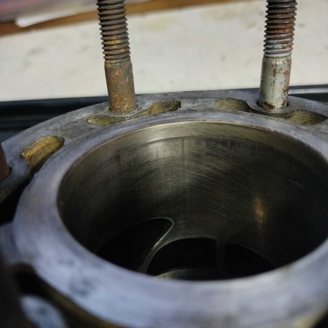 NSR250 MC21 MC28 Bシリンダー L 【公式通販】