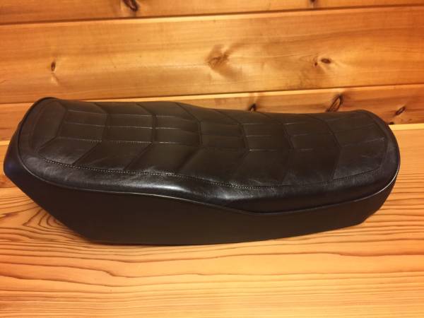 Z400GP 純正シート　美品