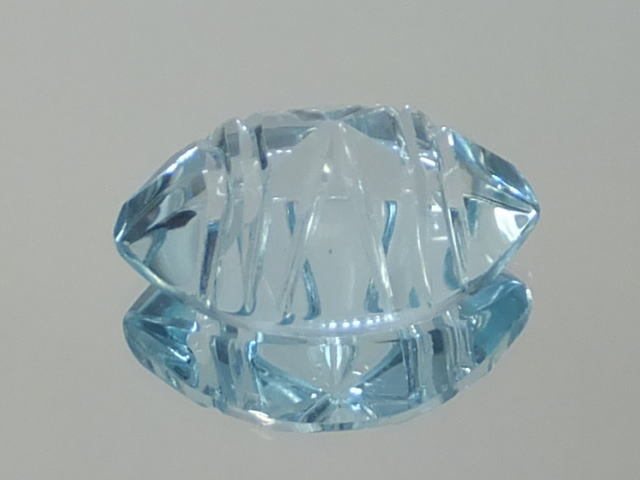 23963】みずみずしいブルーカラーの天然アクアマリンルース12.17ct