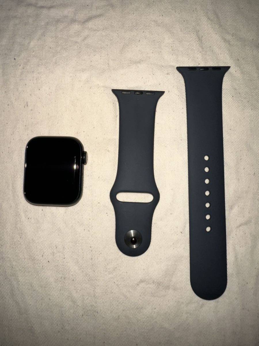 【超美品】Apple Watch SE（第2世代：GPSモデル）40mmミッドナイトアルミニウムケースとミッドナイトスポーツバンド MNJT3JA Watch Apple 40mm 100% ミッドナイト公式WEB ミッドナイト公式認定