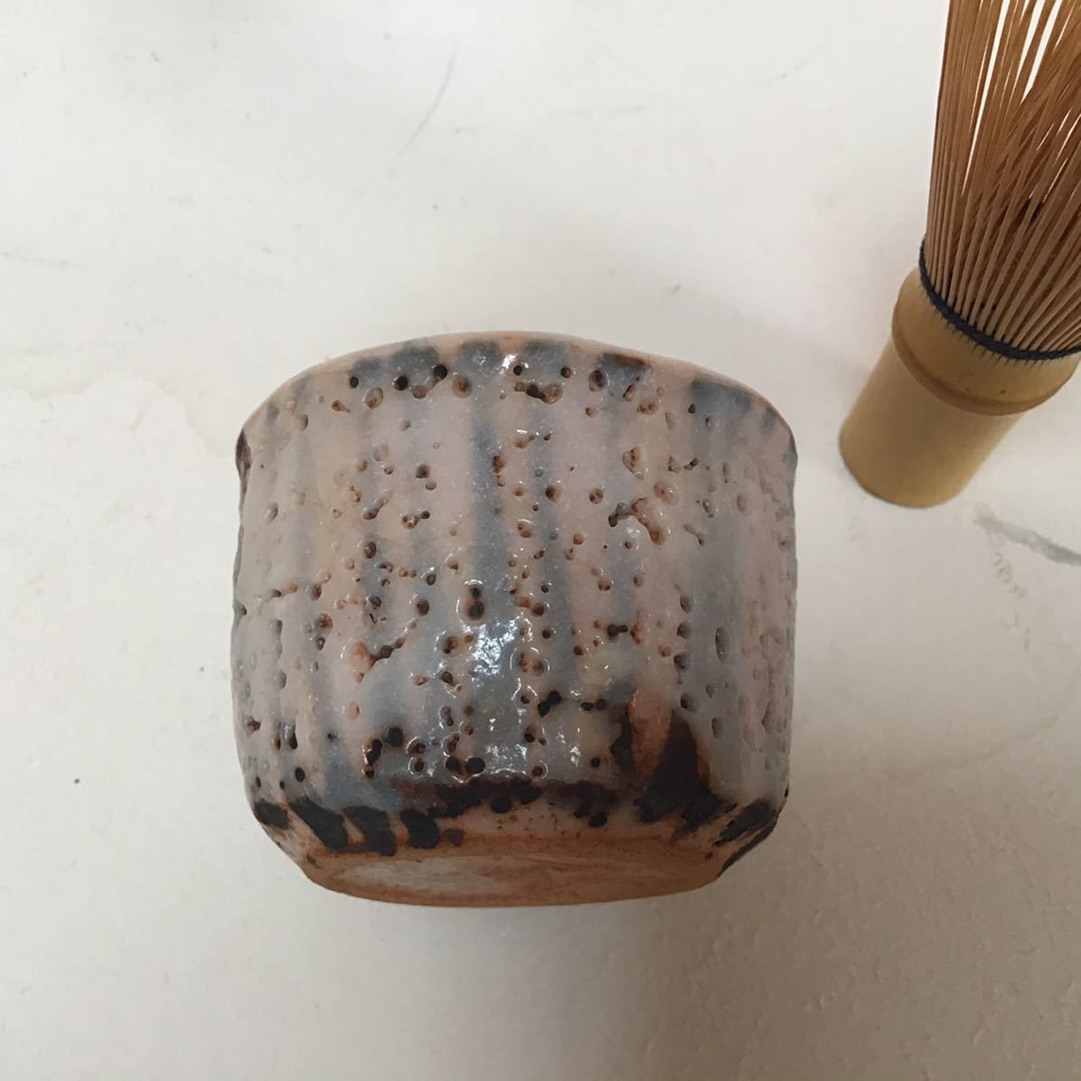 加藤孝造 小皿 5点セット 新品 未使用 箱無し 人間国宝 加藤孝造 志野ぐい呑み 酒器 共箱 サイズ径約6.2cm 高さ約4.8