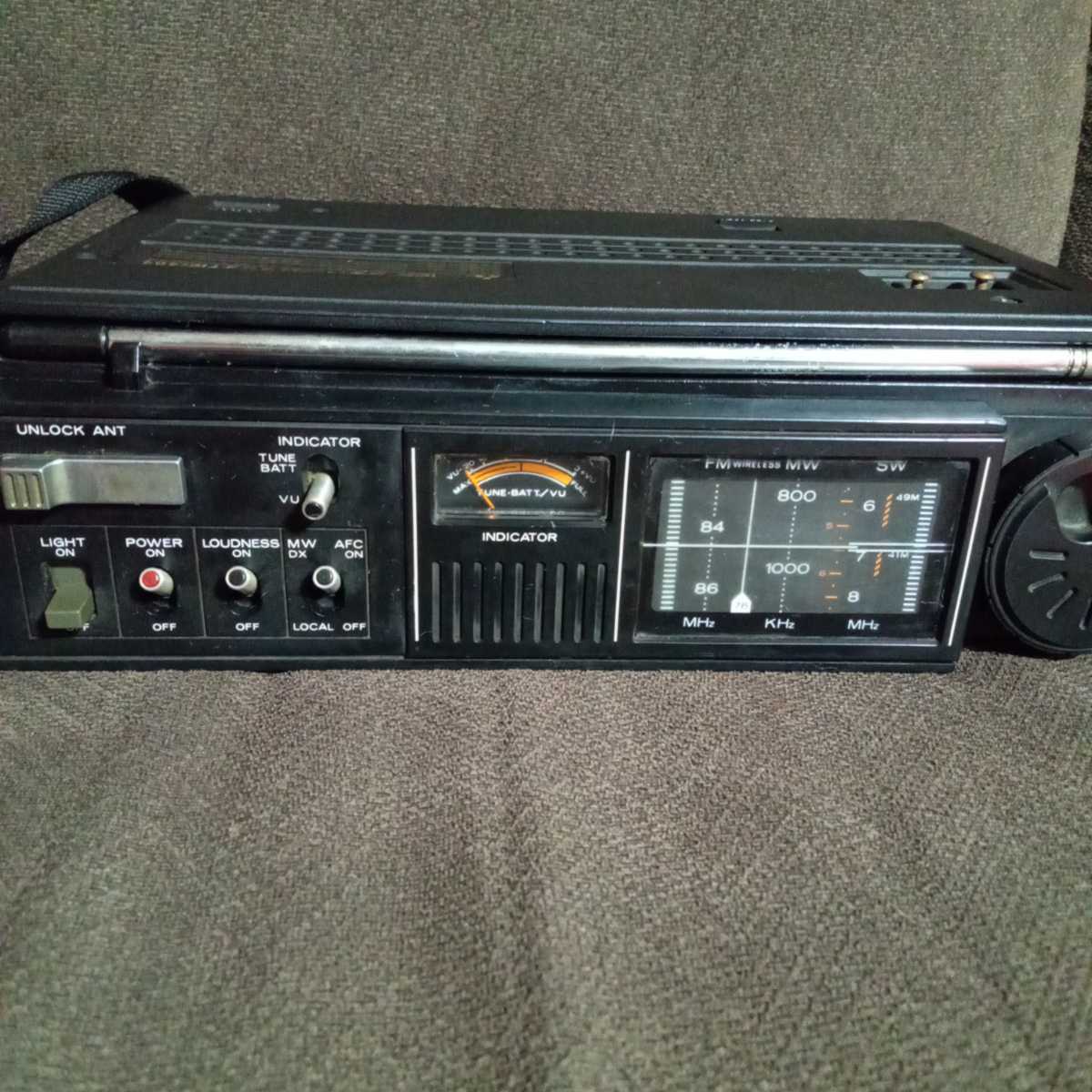 ジャンク品 三菱 トランジスタラジオ FIC-404 FM/MW/SW 3バンドラジオ