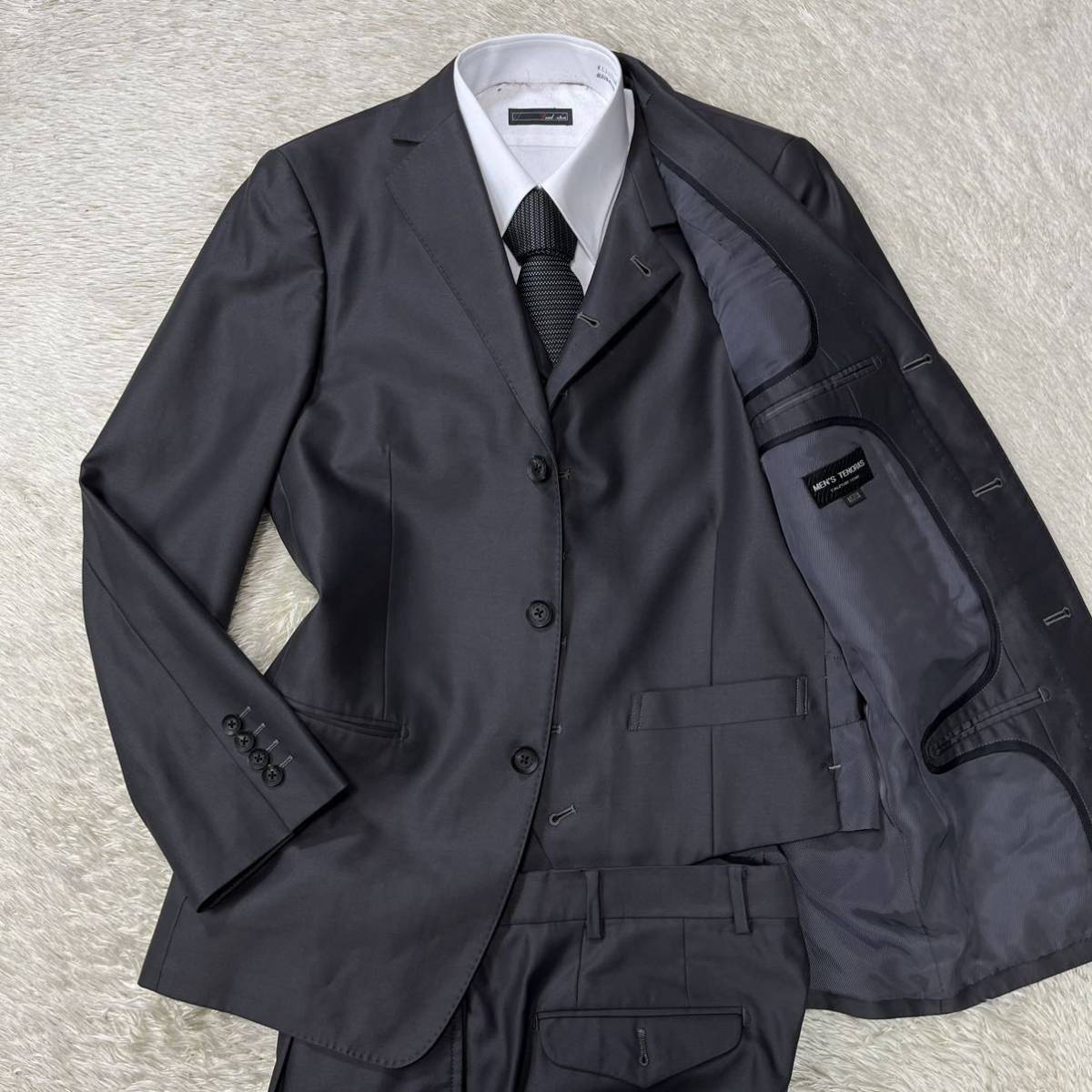 得価，限定SALE メンズティノラス 圧巻の3ピース MEN'S TENORAS スーツ セットアップ スリーピース ジャケット シルク ウール 光沢 グレー M(Mサイズ)｜売買されたオークション情報、yahooの商品情報をアーカ Mサイズ