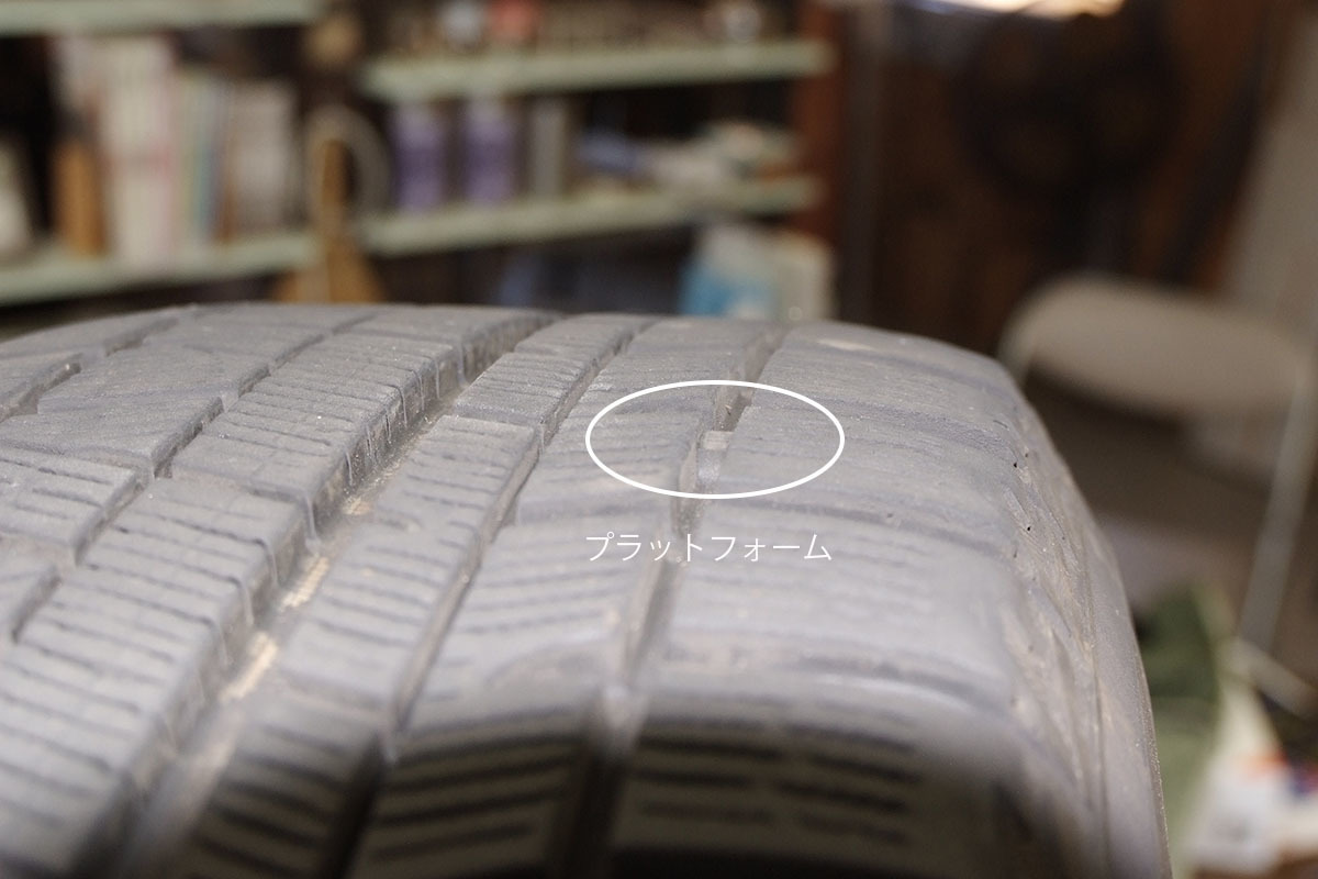 ヨコハマ アイスガード(iceGUARD iG50 PLUS)205/60R16 92Q　プリウスアルファ純正アルミホイール付_5