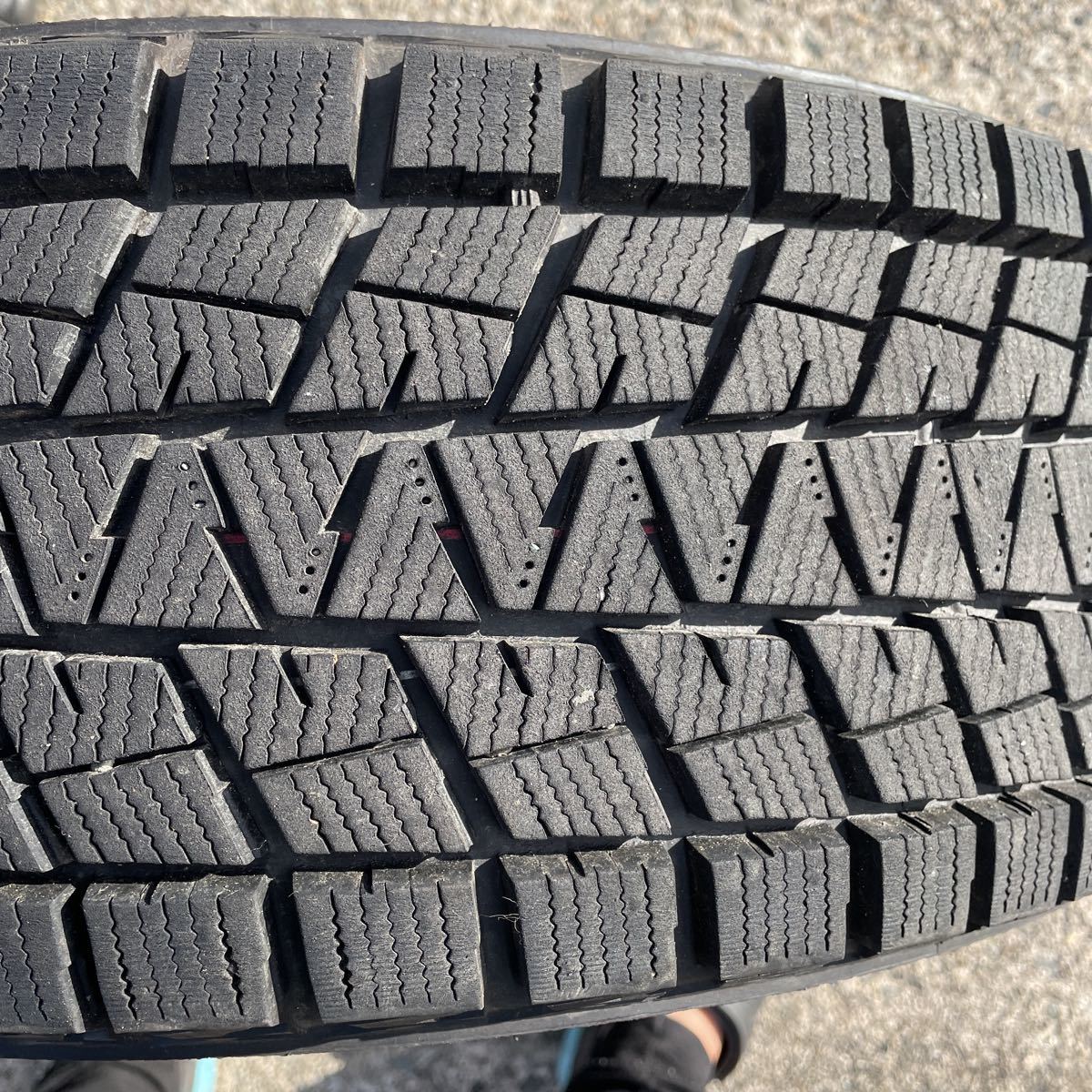 アルファード ヴェルファイア バリ山 215/65R16 スタッドレス 4本