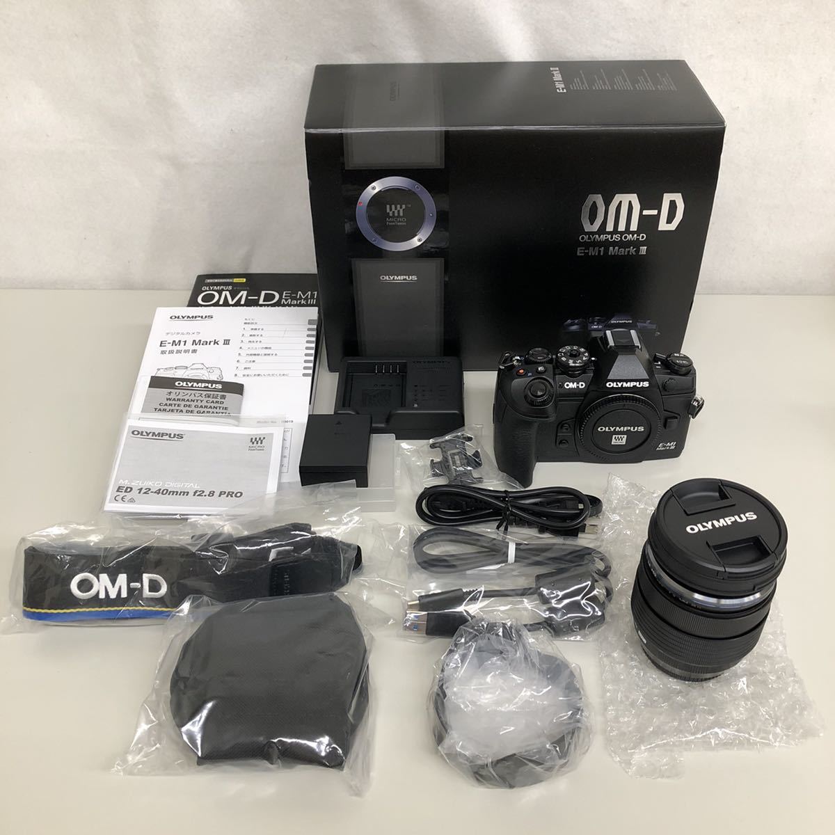 OLYMPUS オリンパス ミラーレス一眼カメラ OM-D E-M1 Mark III マーク3