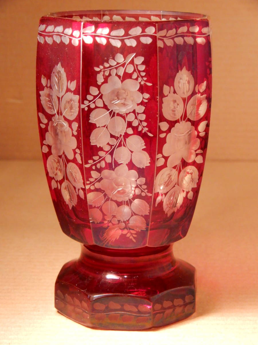 エーゲルマン　金閣寺　赤色ガラス花瓶 エーゲルマン 金閣寺 赤色ガラス花瓶