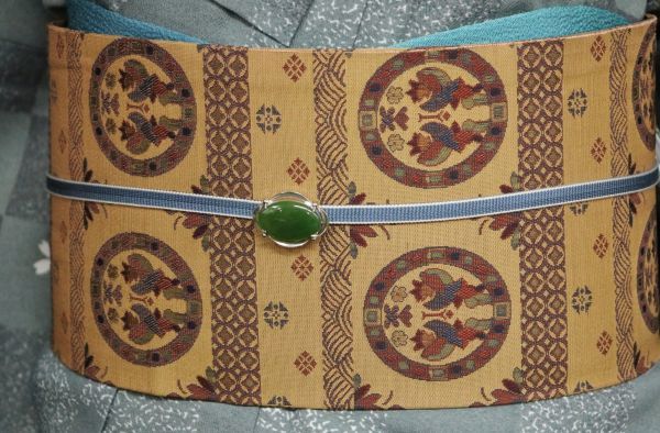 【新品，お買い得】 12586 秀品 正絹 横段織り出し丸文様 9寸名古屋帯(仕立て上がり)｜売買されたオークション情報、yahooの商品情報をアーカイブ公開 - オークファン 仕立て上がり