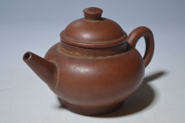 参羽 古い朱泥急須 水平壷 宜興紫砂/ 朱泥 紫泥 茶壺/急須 参羽 古い朱泥急須 水平壷 宜興紫砂/ 朱泥 紫泥 茶壺/急須