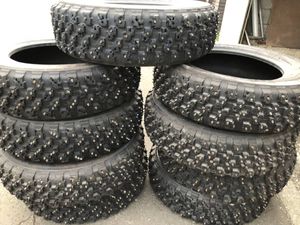 スパイクタイヤのYahoo!オークション(旧ヤフオク!)の相場・価格を見る