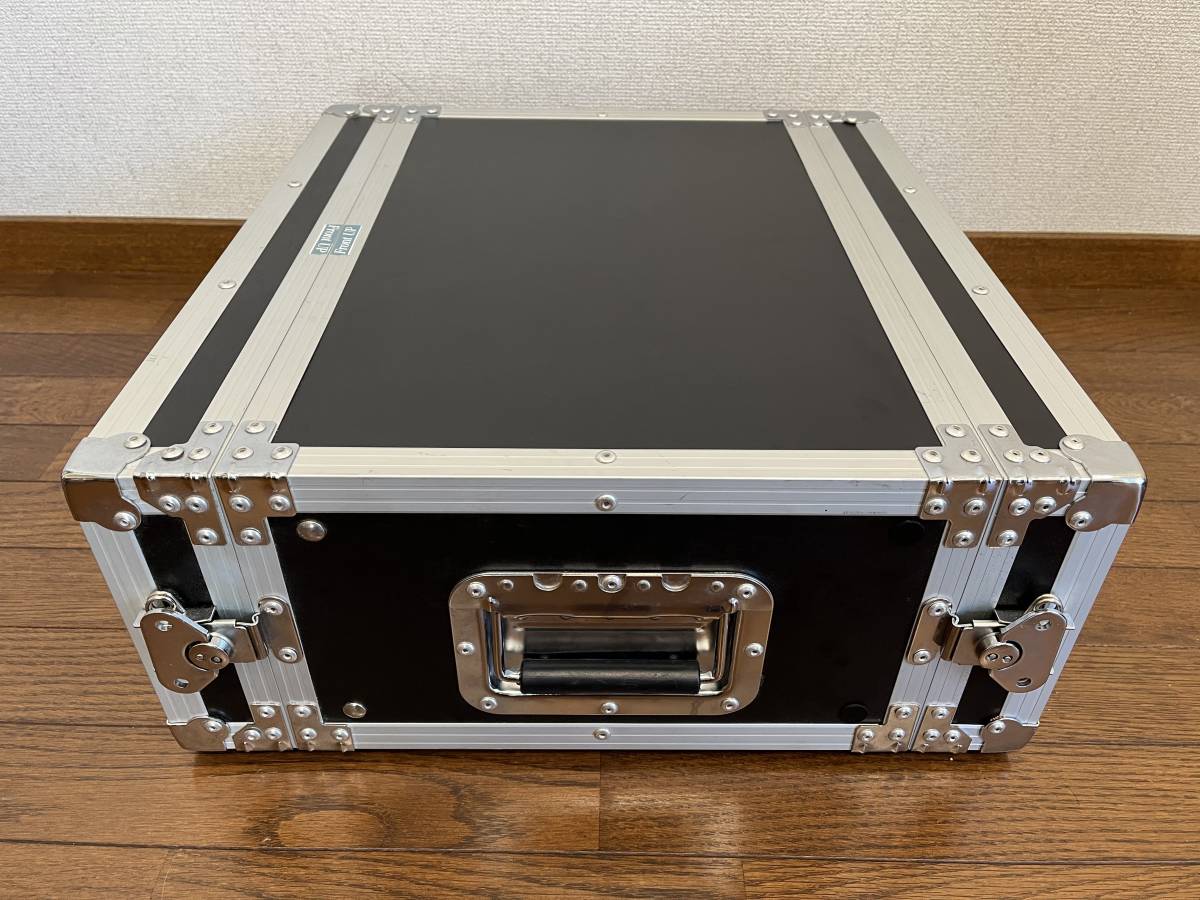 4Uラックケース 19インチ4U 外寸≒W550 D490 H210㎜(足 ラックケース&frasl;機材ケース CLASSIC -「2uラックケース」の落札相場・落札価格 Yahoo!オークション 送料無料 CPA04 ) クラシックプロ ( PRO W540&frasl;H130&frasl;D660mm