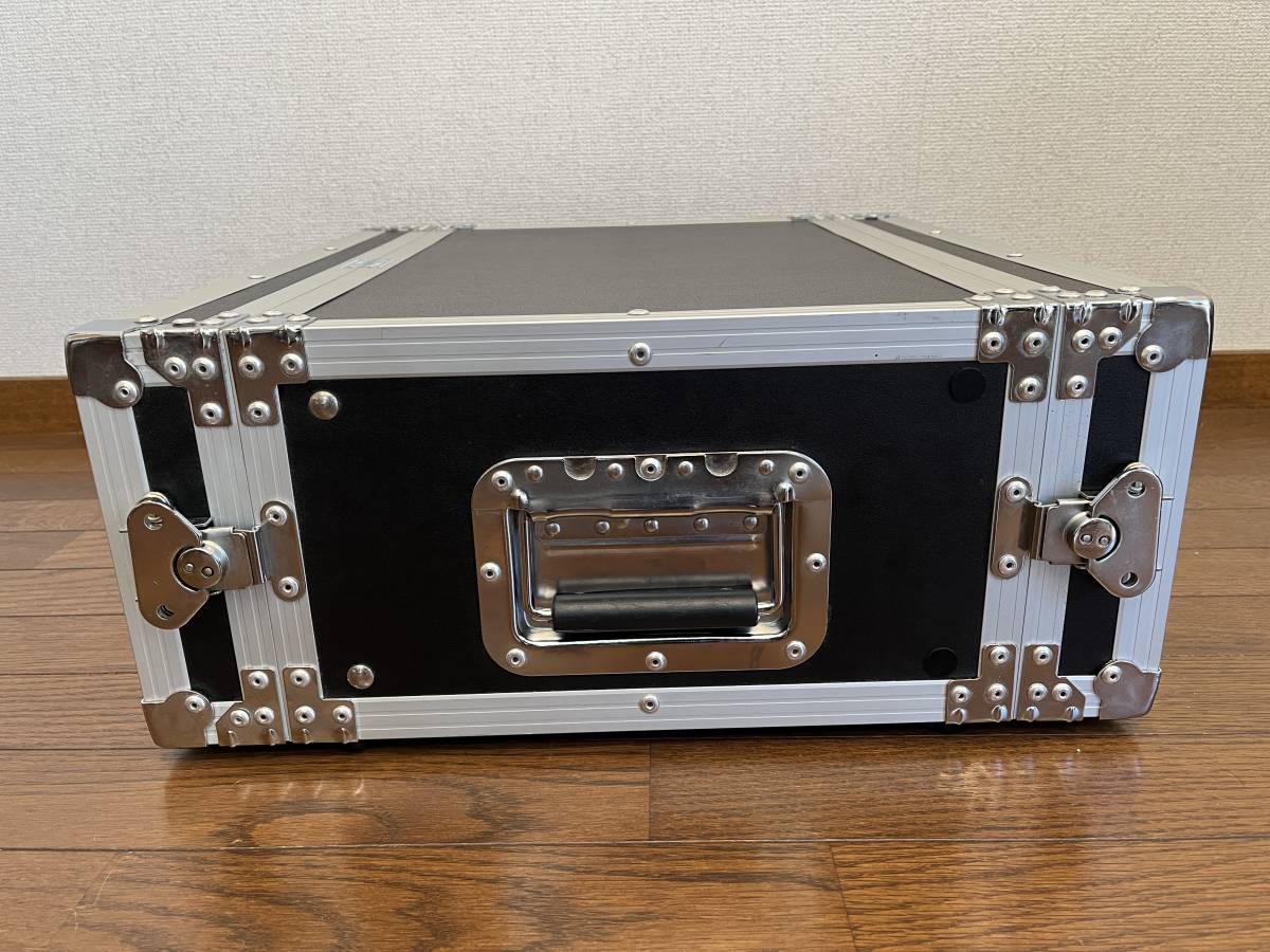 4Uラックケース 19インチ4U 外寸≒W550 D490 H210㎜(足 ラックケース&frasl;機材ケース CLASSIC -「2uラックケース」の落札相場・落札価格 Yahoo!オークション 送料無料 CPA04 ) クラシックプロ ( PRO W540&frasl;H130&frasl;D660mm