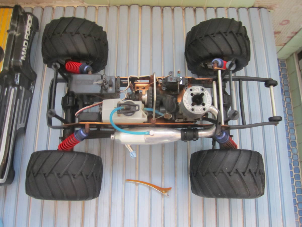 KYOSHO 1/8 GP 4WD モンスタートラック マッドフォース 2.4GHz 3速 京