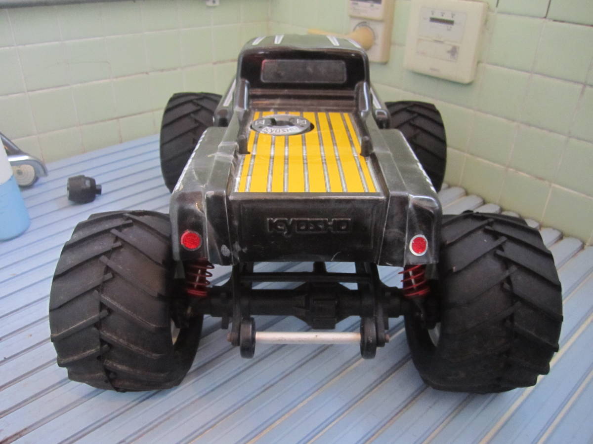 KYOSHO 1/8 GP 4WD モンスタートラック マッドフォース 2.4GHz 3速 京