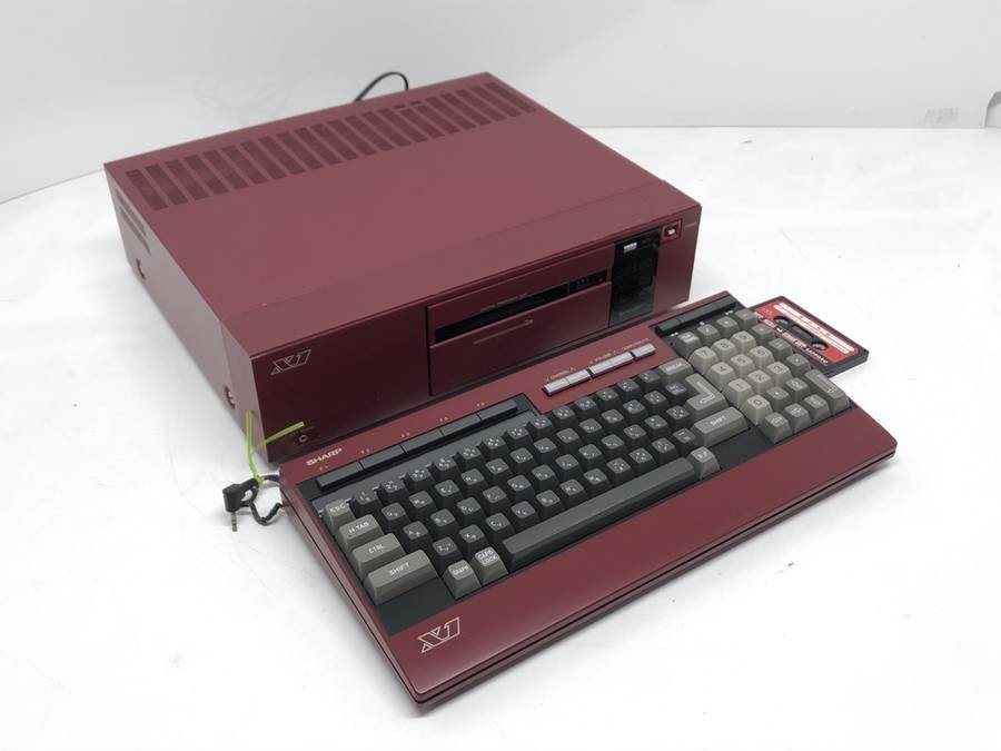 SHARP ⭐︎X1 turboZ CZ-880CB⭐︎他ソフトあり⭐︎通電確認のみ⭐︎ X1 turbo SHARP Yahoo!オークション Z CZ-880CB 1円スタートシャープ