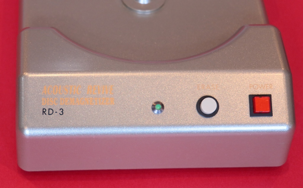 <画期的!>アコースティックリバイブ(Acoustic Revive)社製、世界特許の消磁器:RD3(美品) ACOUSTIC アコースティックリバイブ オーディオ機器 R-AL1-AS Conditioner XLR-1.0
