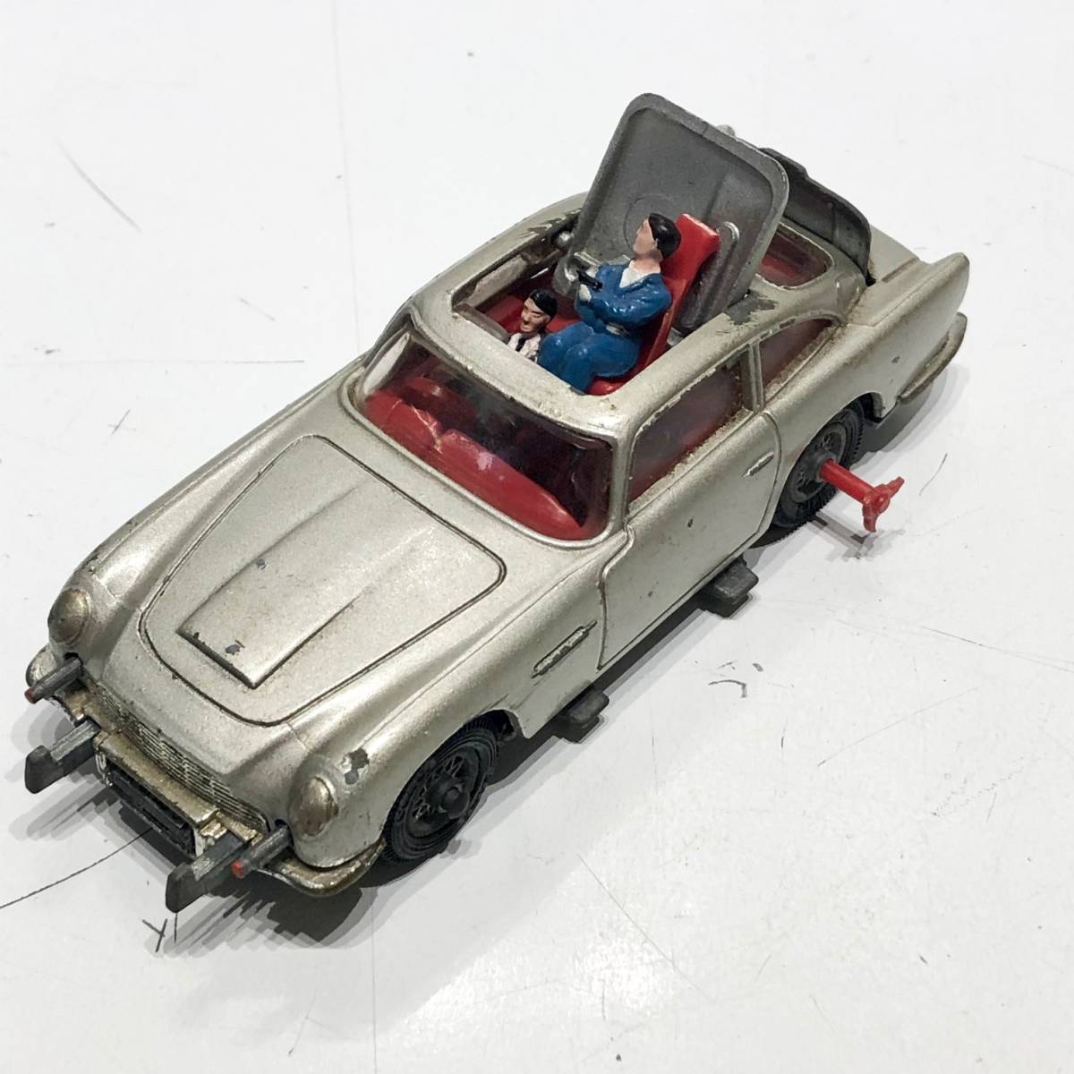 DB5 007 アストンマーチン コーギー 1⁄36 Corgi | Goldfinger model 1