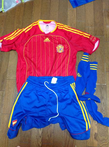スペイン代表 正規品 上はＯ 下ＸＯ