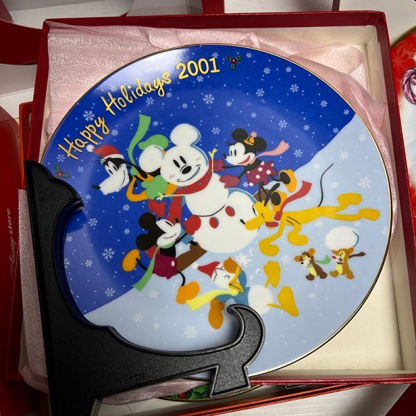 同梱可】中古品 ディズニー クリスマス 2004 他 プレート スタンド付き