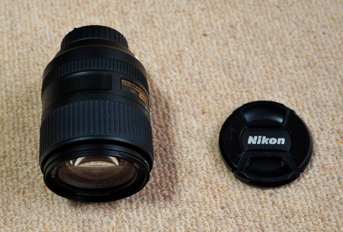 高品質，お得 AF-S NIKKOR 18-300mm 3.5-6.3G ED DX VR(ニコン)｜売買されたオークション情報、yahooの商品情報をアーカイブ公開 - オークファン ニコン