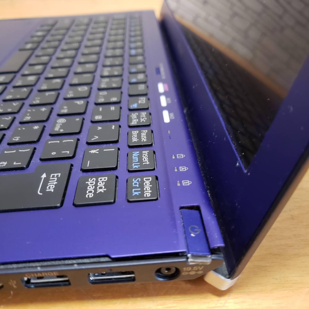 SONY VAIO Z(VPCZ21AJ) Core i7 外観訳アリ品(13インチ～)｜売買された 