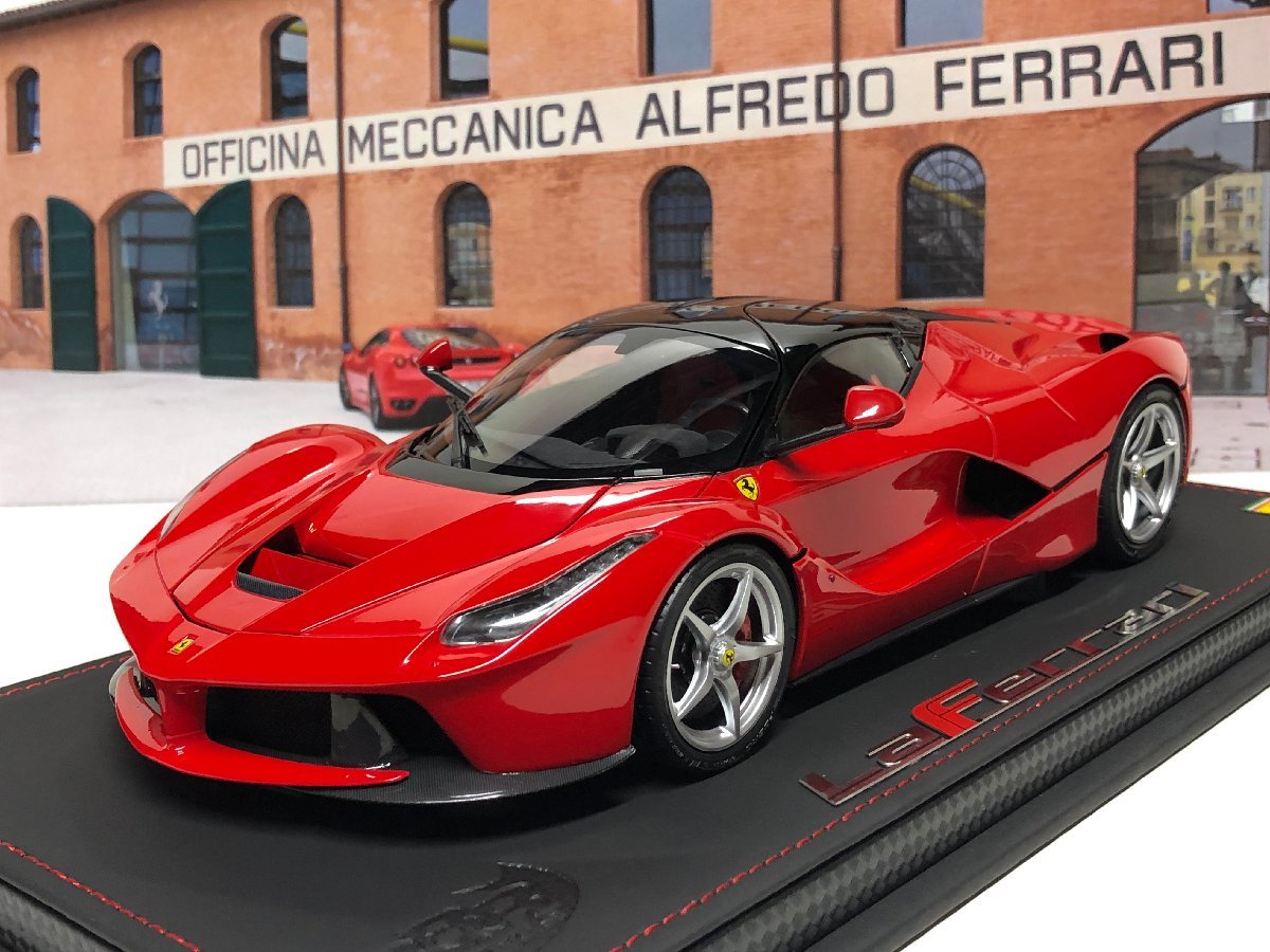BBR Ferrari LaFerrari 1⁄18 1:18 Model Red Diecast Coupe | - Beige 