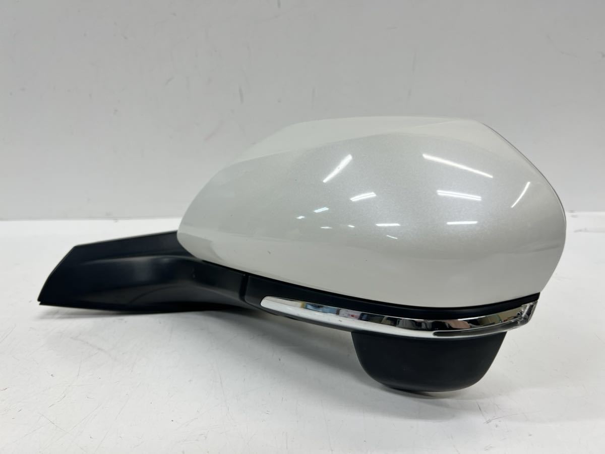 41205 C-HR ZYX10 NGX50 純正 ドアミラー 左 パール 87940-10852 BSM