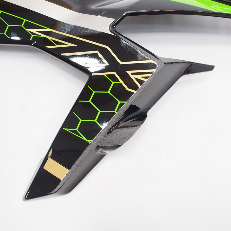 専用です。 ニンジャ ZX-25R ZX250E zx 25r カウルの通販 割れ無!! ZX-25R ZX250E 20