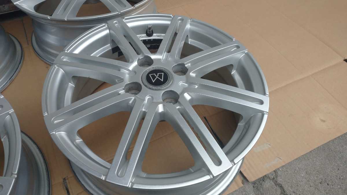 【現品限り】マナレイ 中古アルミホイール 15インチ4本セット コンパクトカー マナレイ製中古15インチアルミホイール4本セット(15X5.5J オフセット+