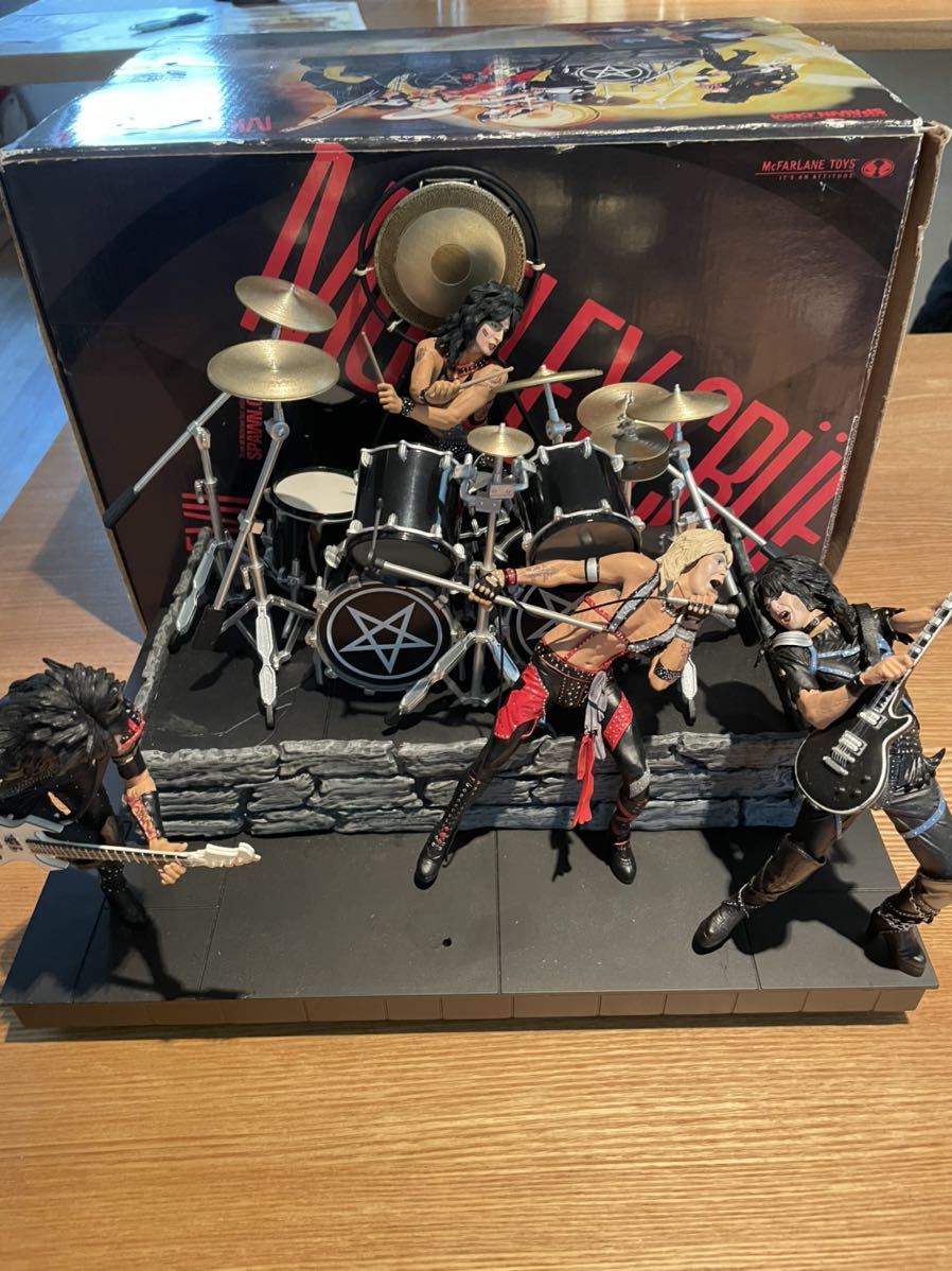 モトリークルー フィギュア マクファーレントイズ motley crue 