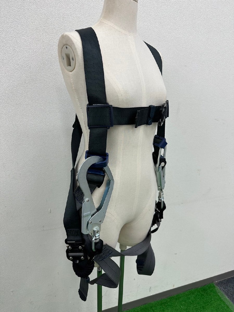 定番，新作 t1511 現状品 3M スリーエム SALA 1114081/1246471 Mサイズ フルハーネス 伸縮式ランヤード付き 安全帯(安全帯)｜売買されたオークション情報、yahooの商品情報をアーカイブ公開 - オークファン 安全帯
