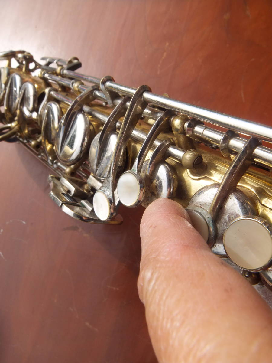 Grassi Tenor グラッシー(Italia)の最期のサックス Pro.2000
