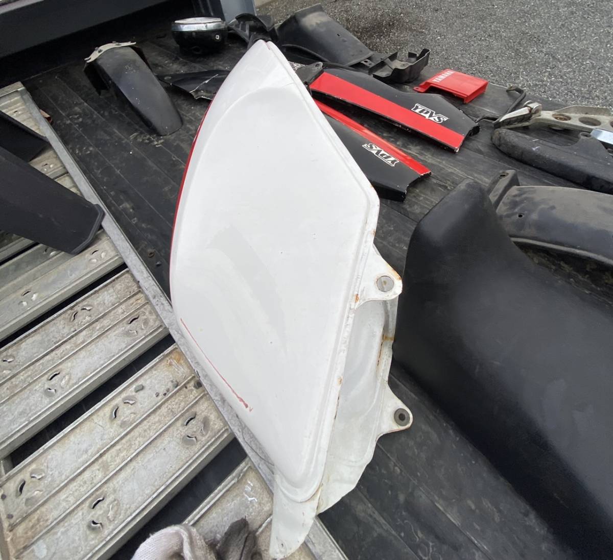ヤマハ☆RZ250R☆外装等一式☆その他パーツ出品中☆xj400dtzr25029l3ma3xv1KTrgv250γガンマNSR250Rsp16182128 - ヤマハ Yahoo!オークション バイク・スクーター フレーム セット