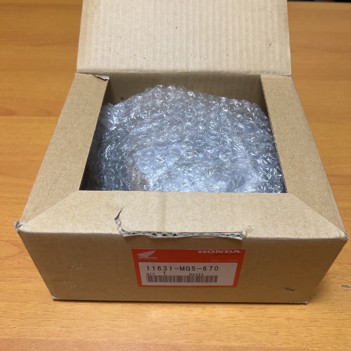 未使用 純正 新品 CB1100F ジェネレーターカバー cb1100f cb900f