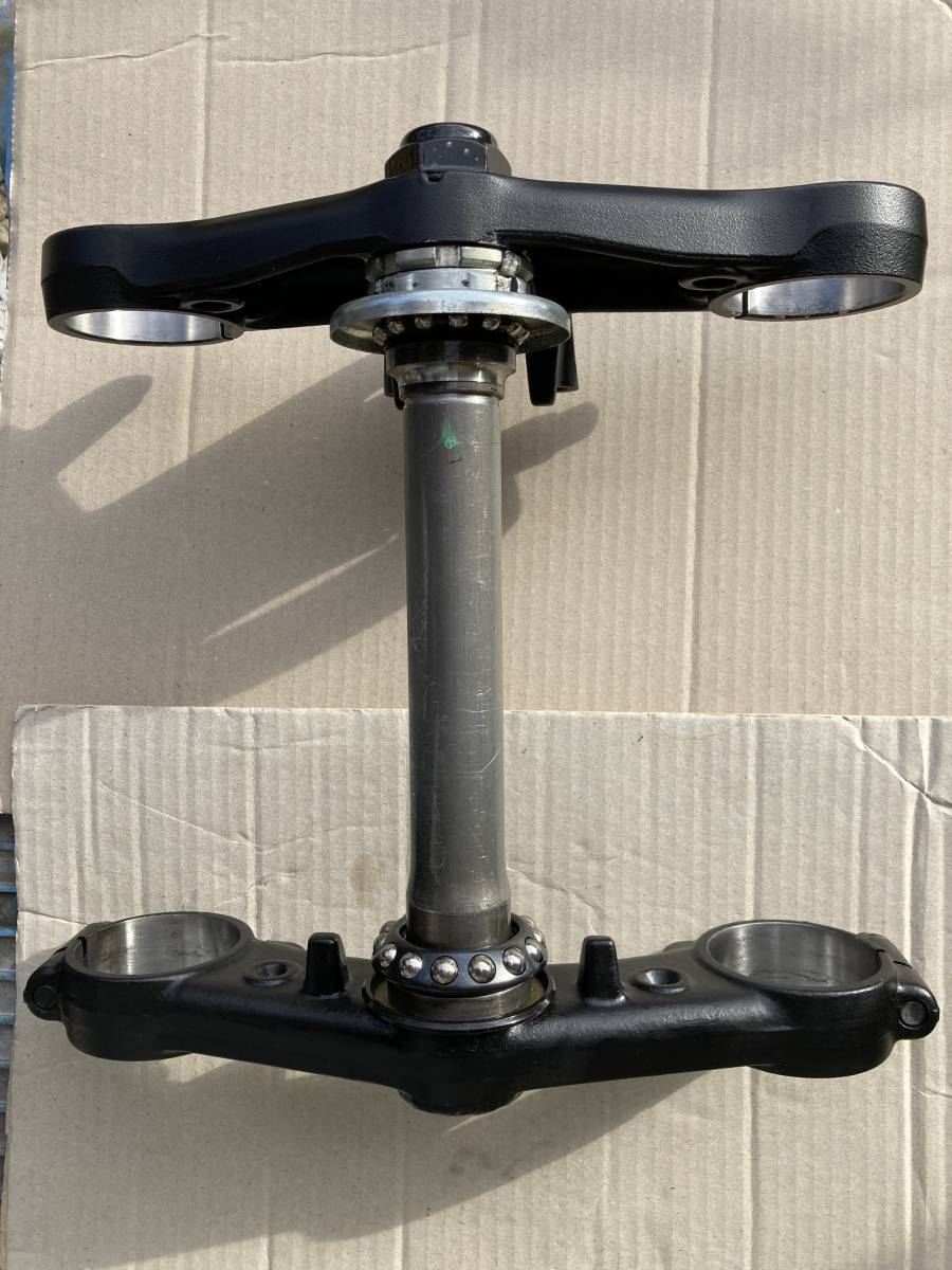 RVF400 NC35 ステム トップブリッジ セット 検:RVF VFR NC35 NC30 RVF400 NC35 ステム トップブリッジ セット 検:RVF VFR NC35 NC30