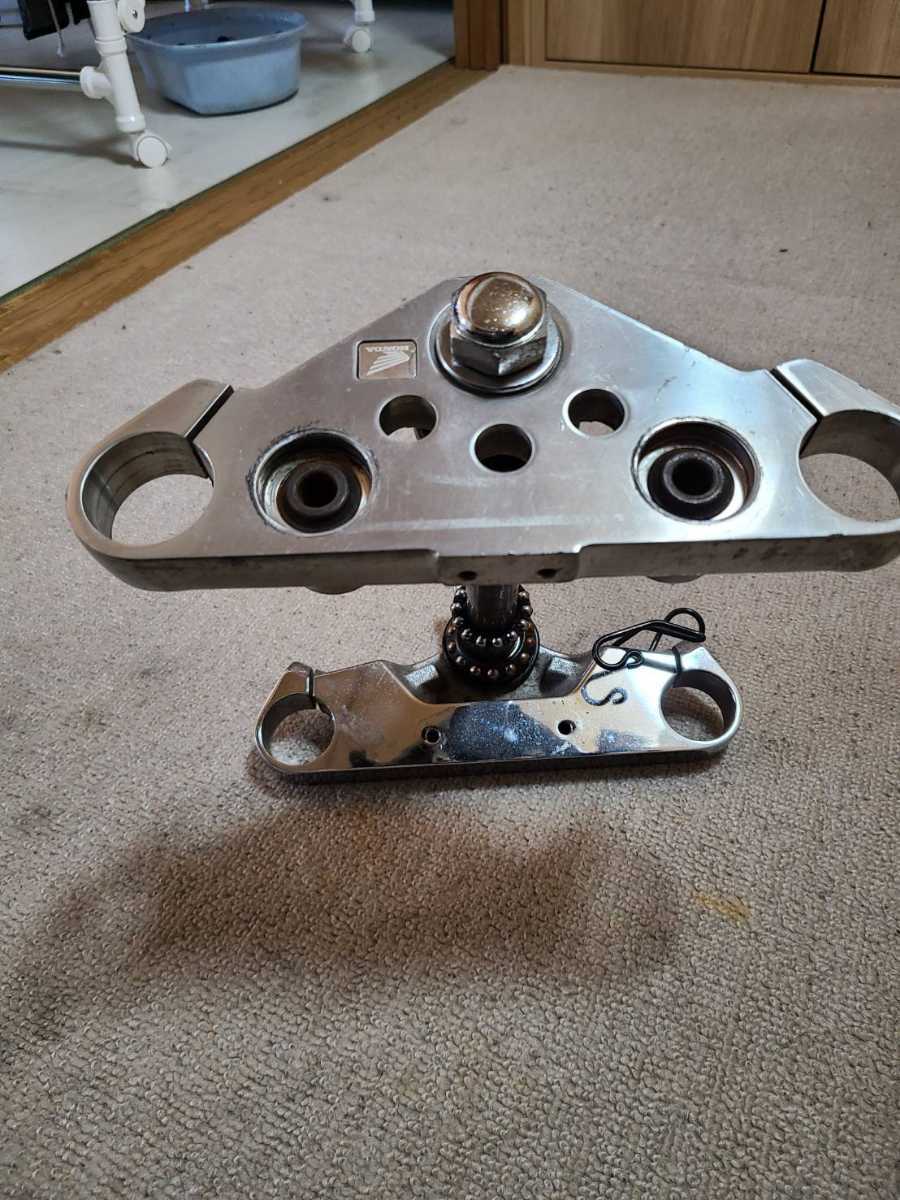 送料込み!　スティード　ステム トップブリッジ トリプルツリー 社外トリプルツリー スティード400(NC26-1214)◇ 8度？ イージーライダース製スティード400ステアリングステム 210429スティード400(NC26-1110)□ トップ