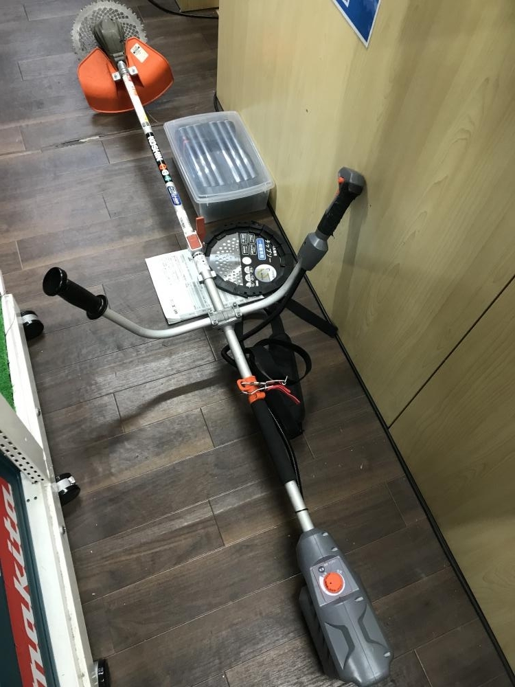 品質保証，大人気 008 おすすめ商品 店頭引取限定商品 KOSHIN バッテリー刈払い機 SBC-3625-AAA-2 バッテリー 充電器付(木工用)｜売買されたオークション情報、yahooの商品情報をアーカイブ公開 - オークファン 木工用