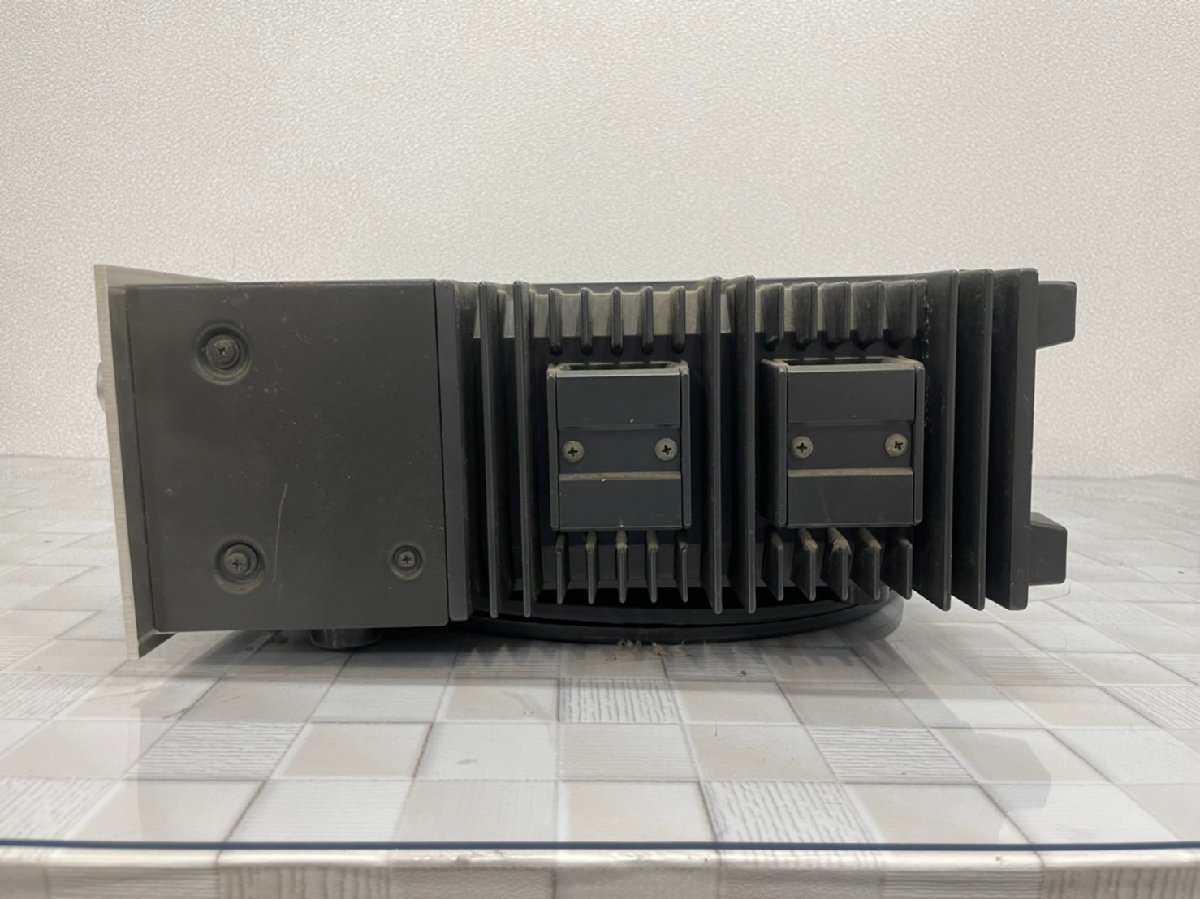△3721　ジャンク品　オーディオ機器　プリメインアンプ　TRIO KA-7700D　トリオ　音出しOK オーディオ機器 YAMAHA ジャンク Fusion Open Back