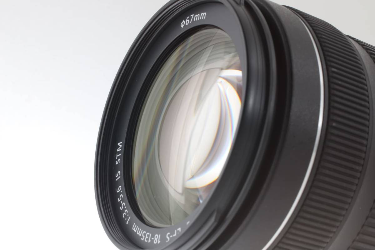 Canon 標準ズームレンズ EF-S18-135mm F3.5-5.6 IS STM レンズ