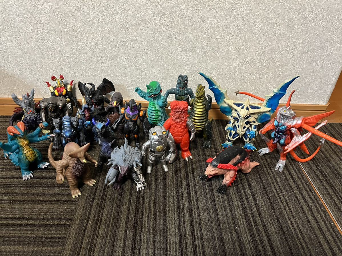 ウルトラマン怪獣 20体 ソフビ ウルトラマン ソフビ - ウルトラマンの 