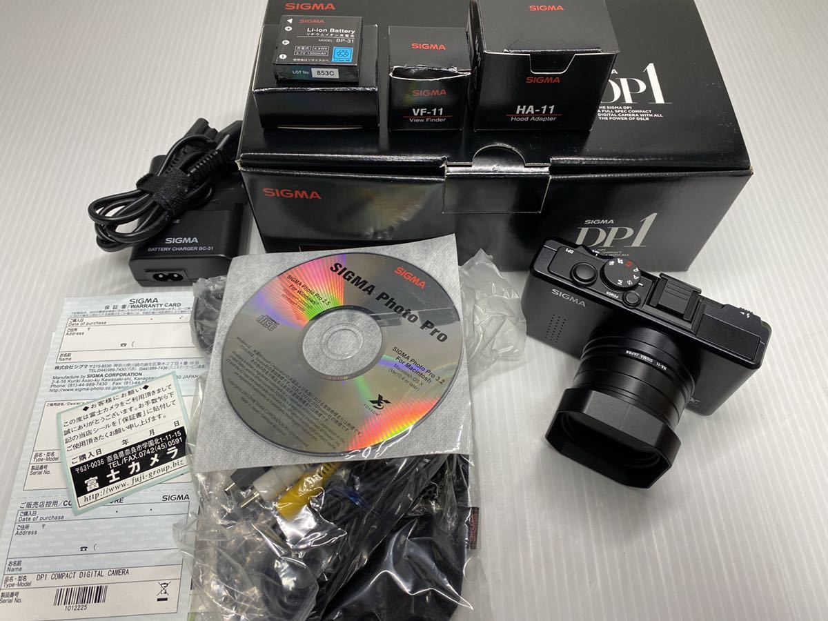 ♪お値打ち品♪ (ニコン） D3300 レンズキット ブラック フルHD 