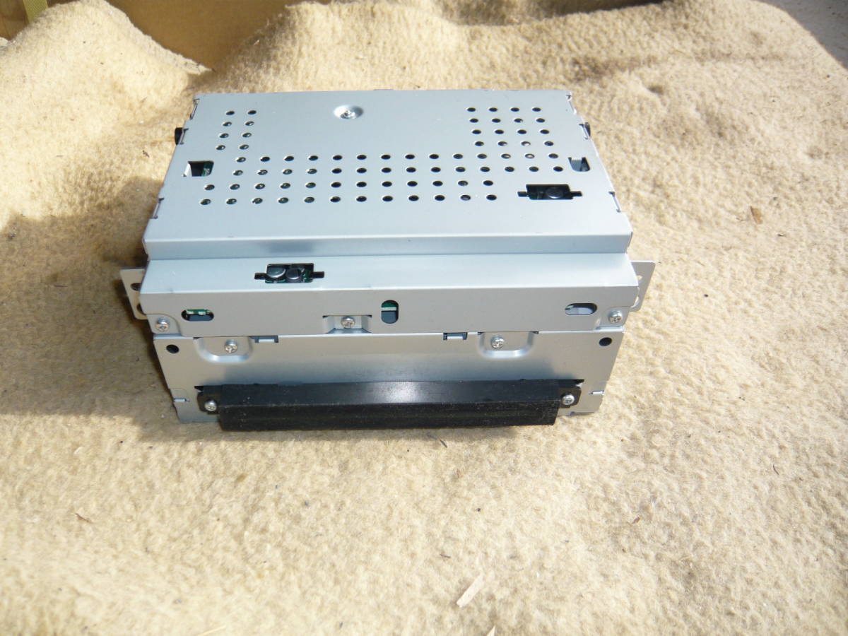 人気セール，限定SALE ボルボ V70 オーディオ BB4204TW / BB 31328067 / CD(ボルボ用)｜売買されたオークション情報、yahooの商品情報をアーカイブ公開 - オークファン ボルボ用
